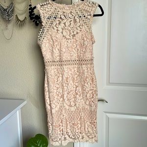 Lace midi dress